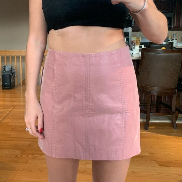 Rosè Suede Free People zip skirt - Picture 5 of 6